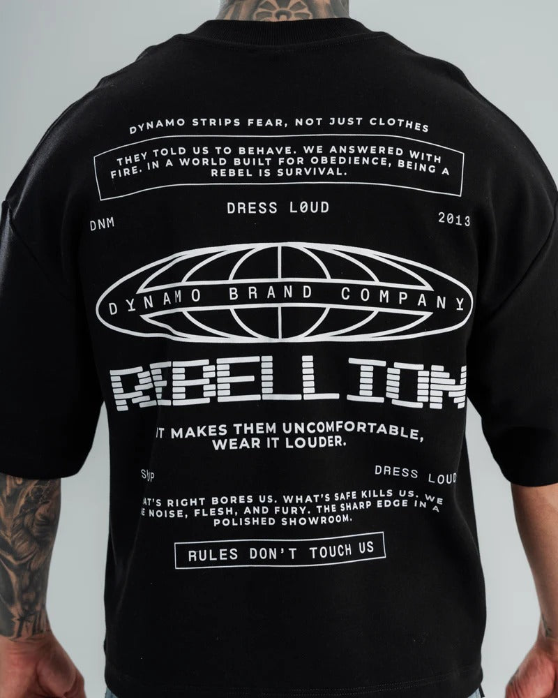 Camiseta Boxy Fit Rebellion